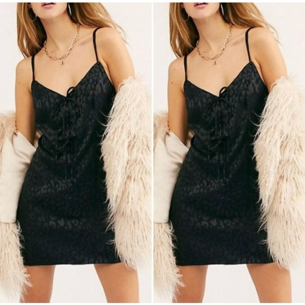 New Free People Intimataly bow dalicious